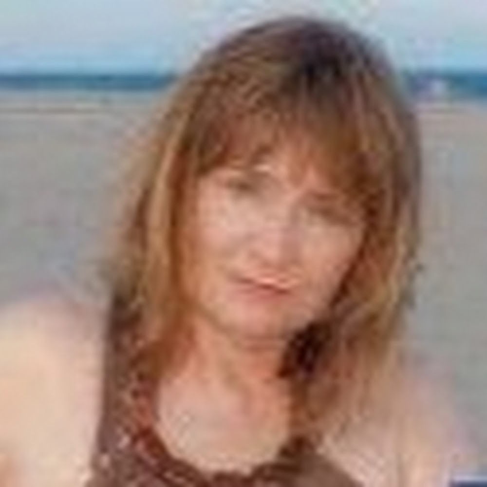 Meet your Posher, Lynnette